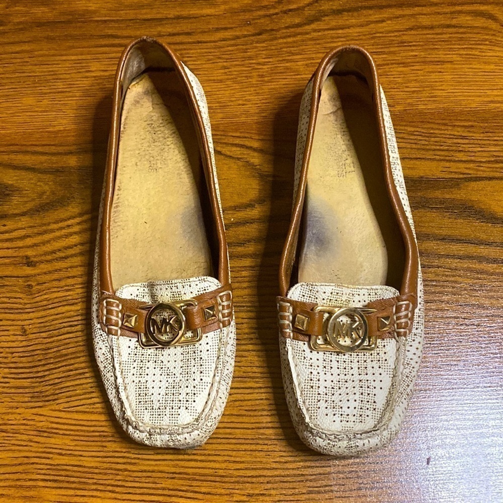 🌷 Michael Kors🌷 Flats 7M - Picture 4 of 10